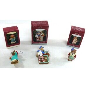 Hallmark Keepsake Christmas Ornaments bears DAD MOM & mom to be